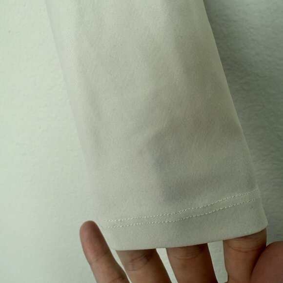 Aritzia Manola Cora Crop Top Ivory Size XS Activewear‎ Fitness Workout Gym - Picture 4 of 7